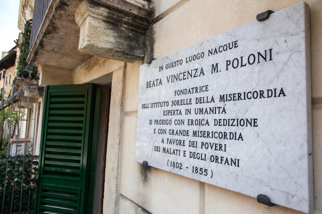 Aurelia Luxury - Piazza Delle Erbe Hotell Verona Eksteriør bilde