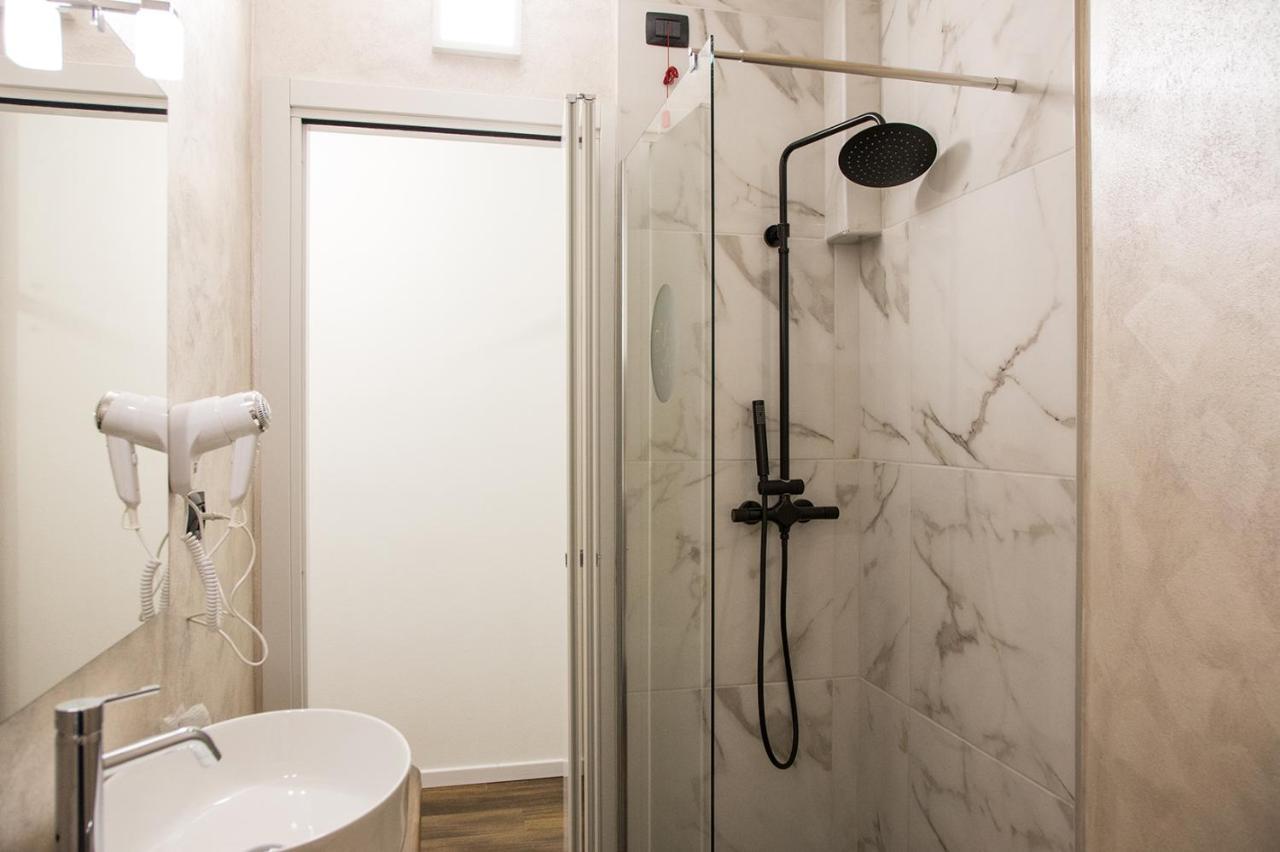 Aurelia Luxury - Piazza Delle Erbe Hotell Verona Eksteriør bilde