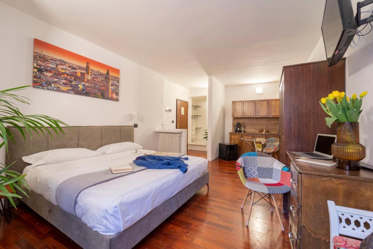 Aurelia Luxury - Piazza Delle Erbe Hotell Verona Eksteriør bilde