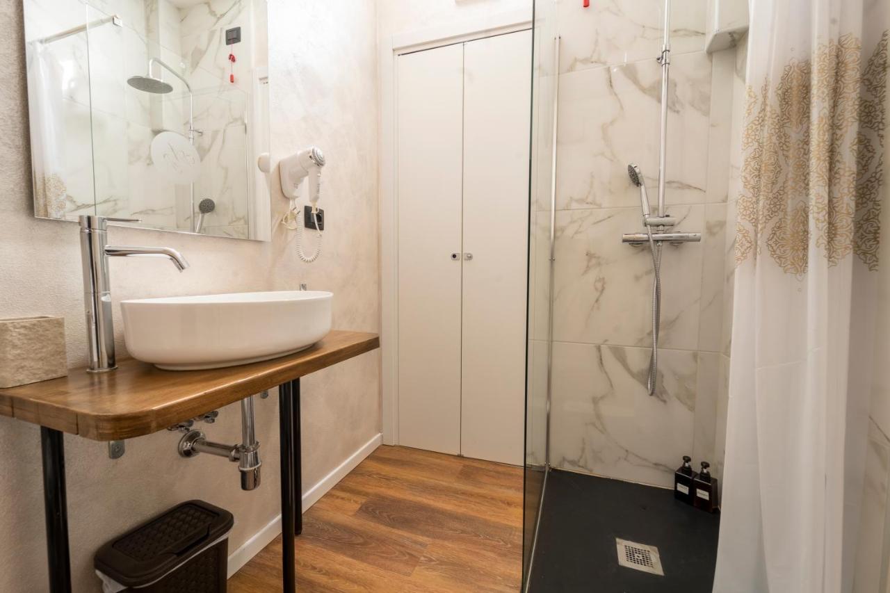Aurelia Luxury - Piazza Delle Erbe Hotell Verona Eksteriør bilde